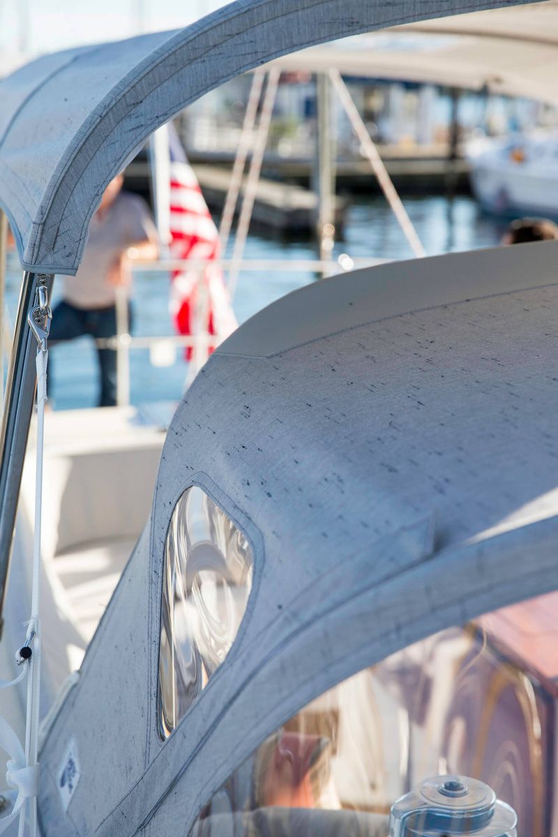 sailboat-bimini-dodger-closeup