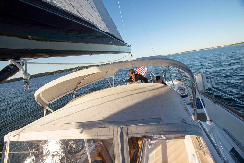 sailboat-bimini-dodger-on-water