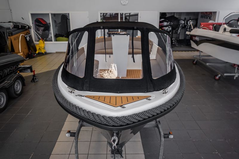 TRIDENT 520 CLASSIC-1753348861110