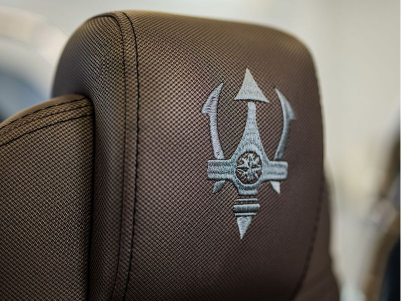 TRIDENT 530 SUNDECK-1753363221327