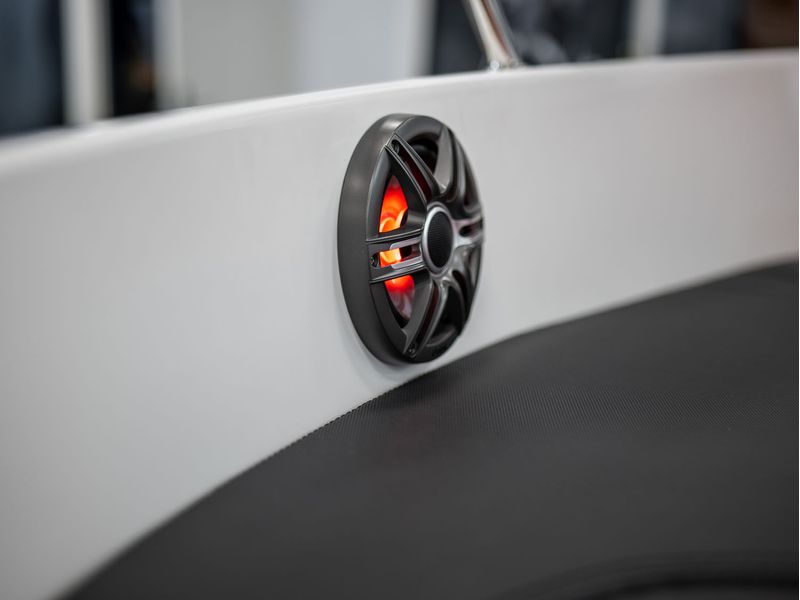 TRIDENT 530 SPORT-1753363850338